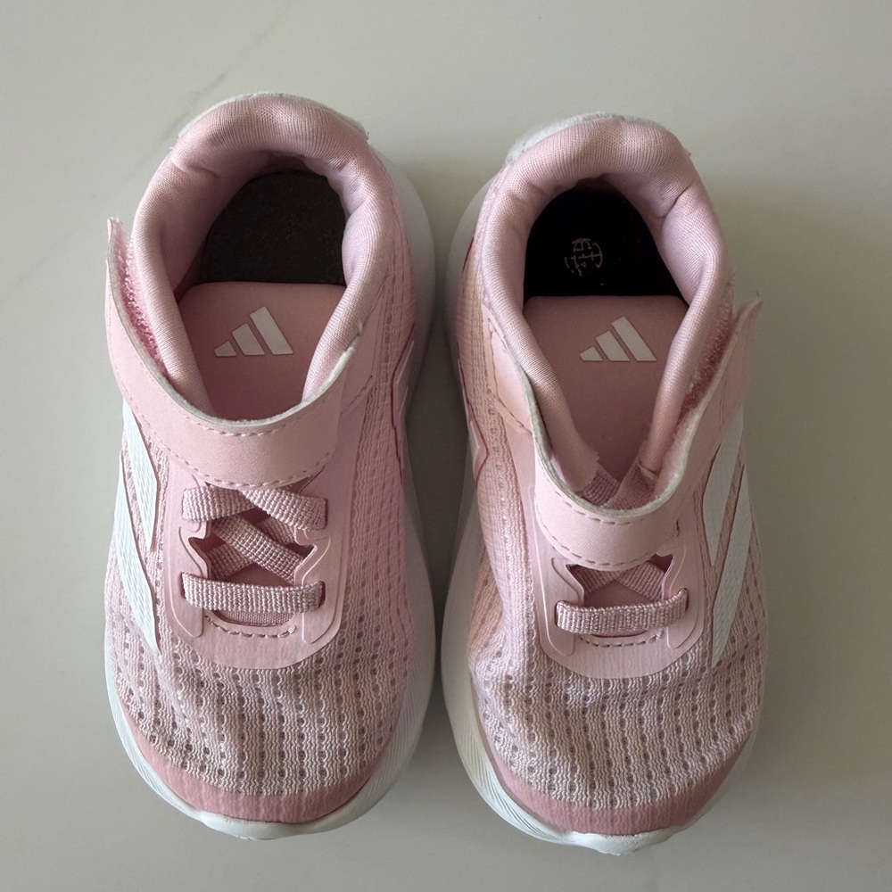 Little girls adidas size 6k